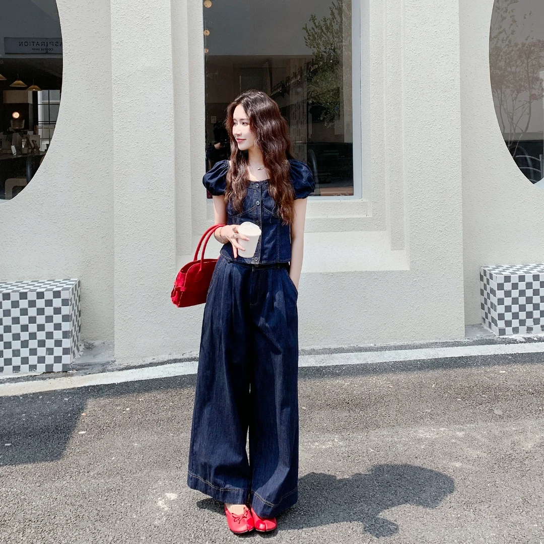 复古方领泡泡袖牛仔套装女2025夏季新款可盐可甜高腰阔腿裤两件套