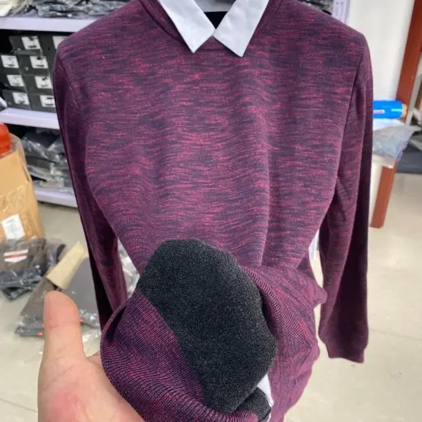 断码假两件冬季针织衬毛衫（穿110-130斤）