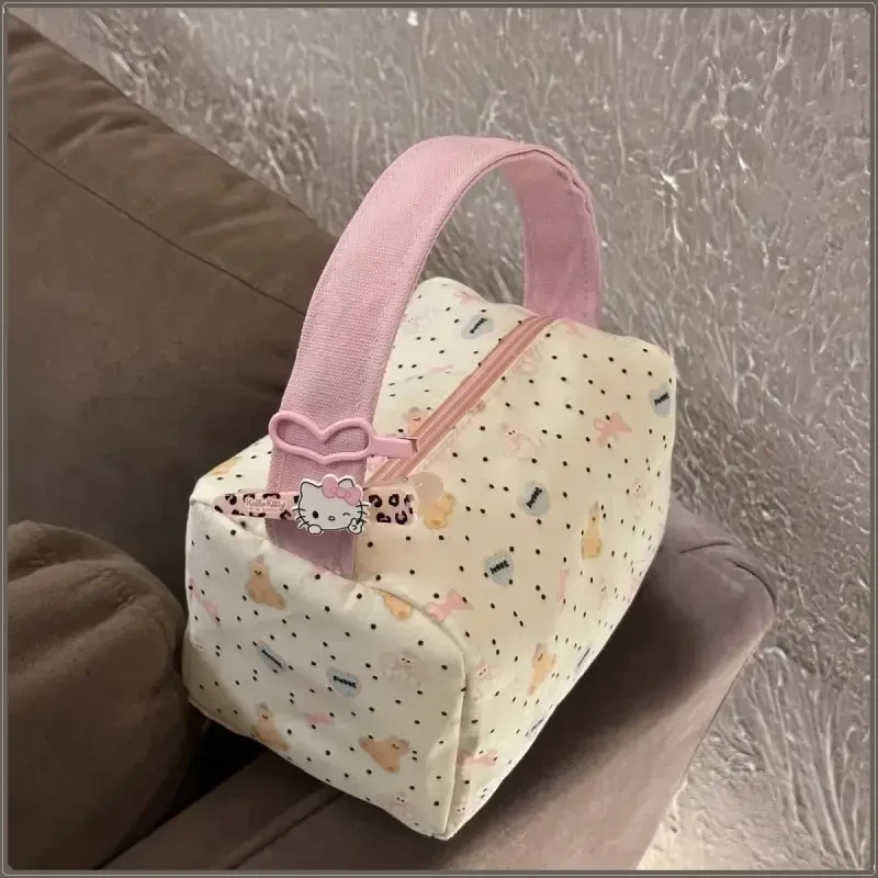 春秋新款卡通小熊便捷化妆洗漱包旅行收纳包大容量立体手提包