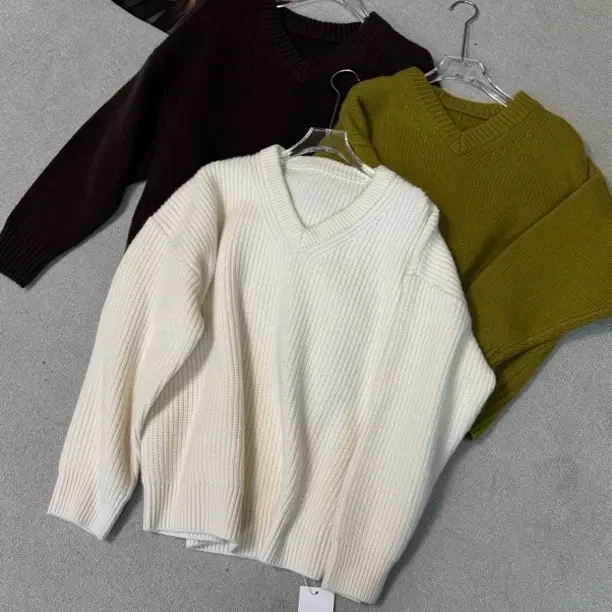 简约V领休闲加绒加厚款网红针织落肩袖羊毛衫SDW012