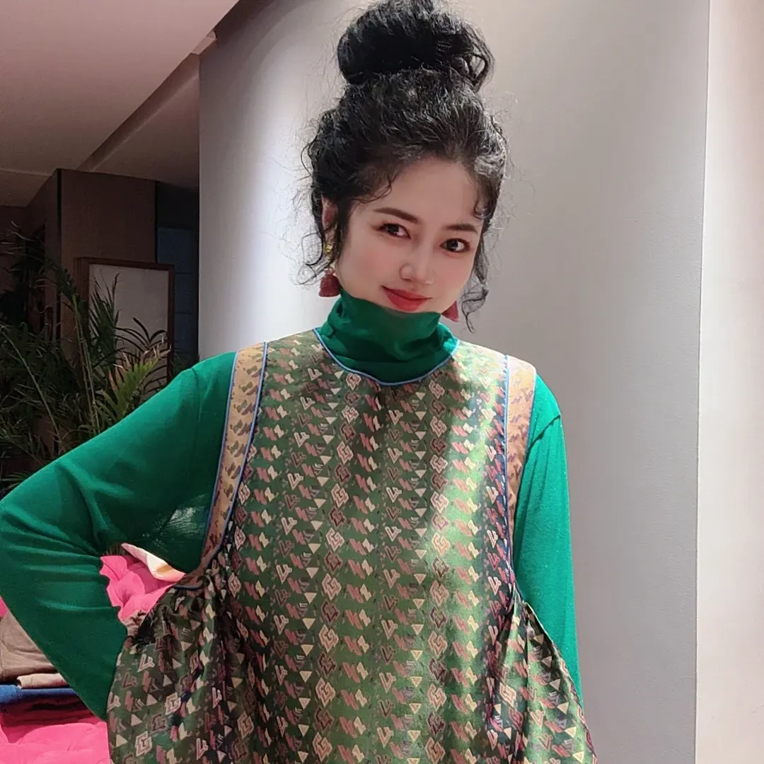 Chouduoduo·绿荫 复古圆领国风薄款提花马夹
