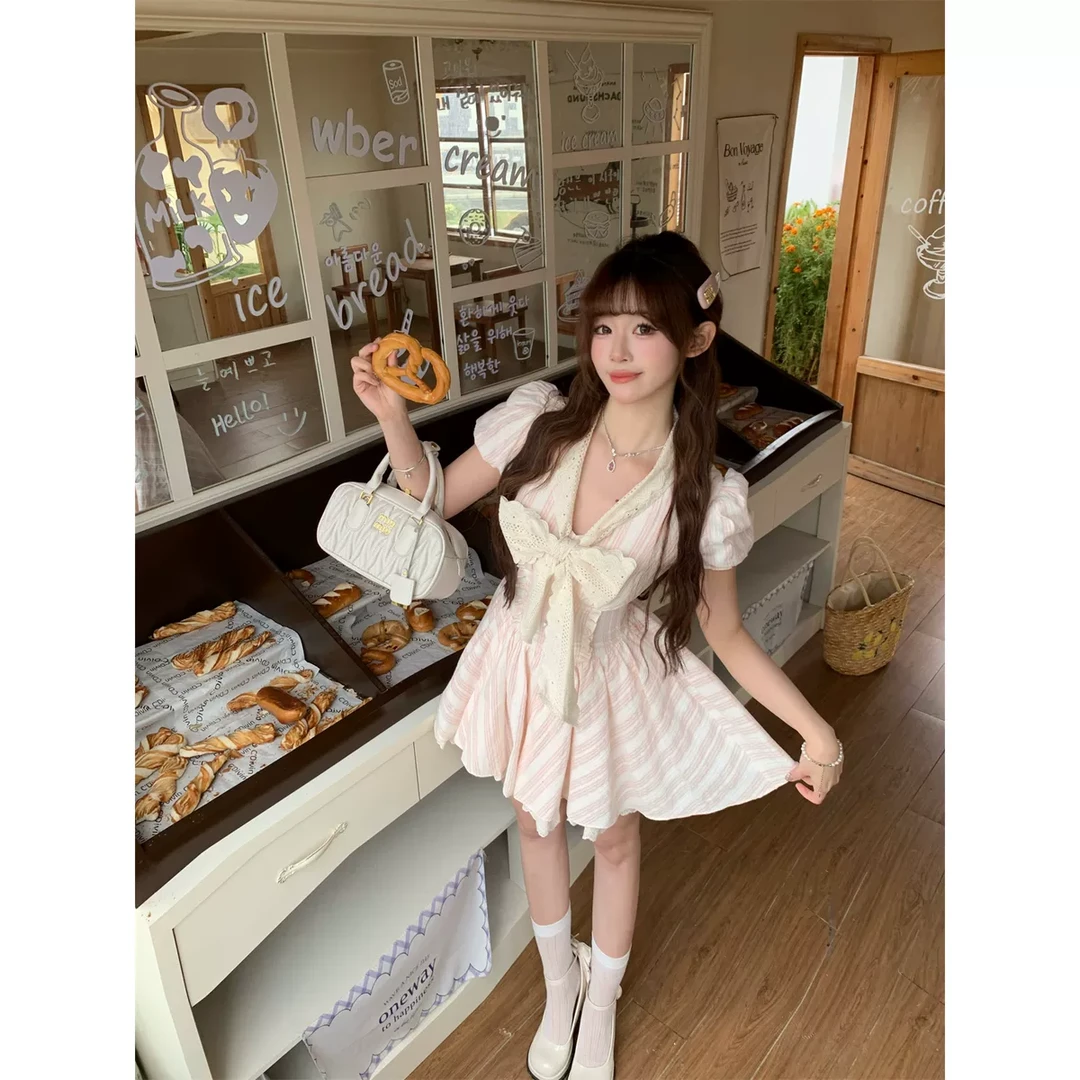 越韩小鱼 茶卡少女短袖版 纯欲甜妹蕾丝花边蝴蝶结粉色收腰蓬蓬裙