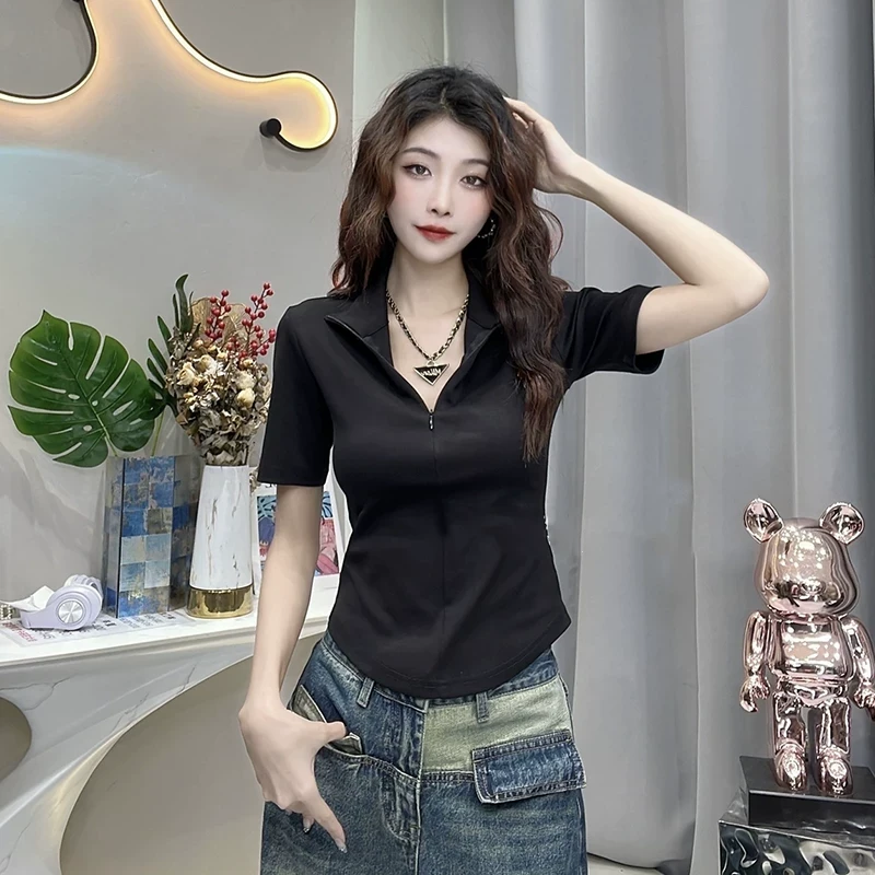 复古纯色短袖t恤女2025夏季新款纯欲修身半高领高腰短款简约上衣