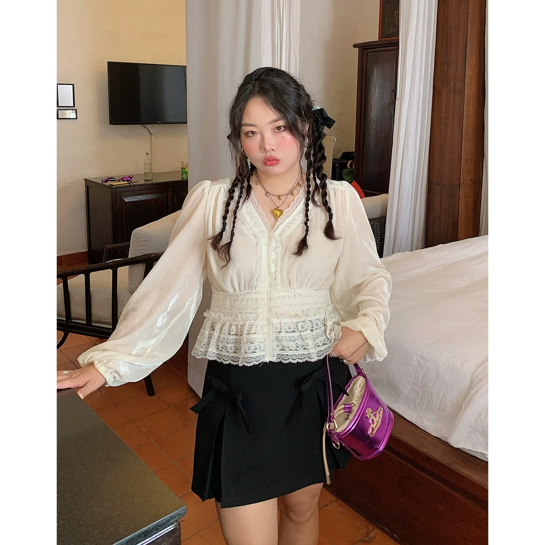 Dazi金大支 牛乳酥酥绒 V领蕾丝拼接丝绒衬衫0103/0001