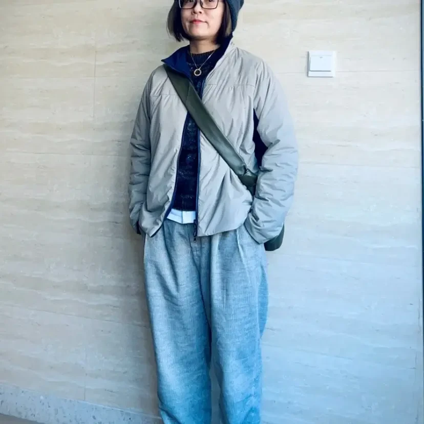 显瘦宽松型拉链橡筋下摆减龄女士双面棉服