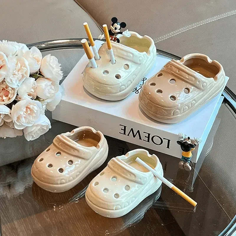 洞洞鞋烟灰缸高颜值陶瓷烟灰缸办公室家用客厅桌面烟缸潮流网红