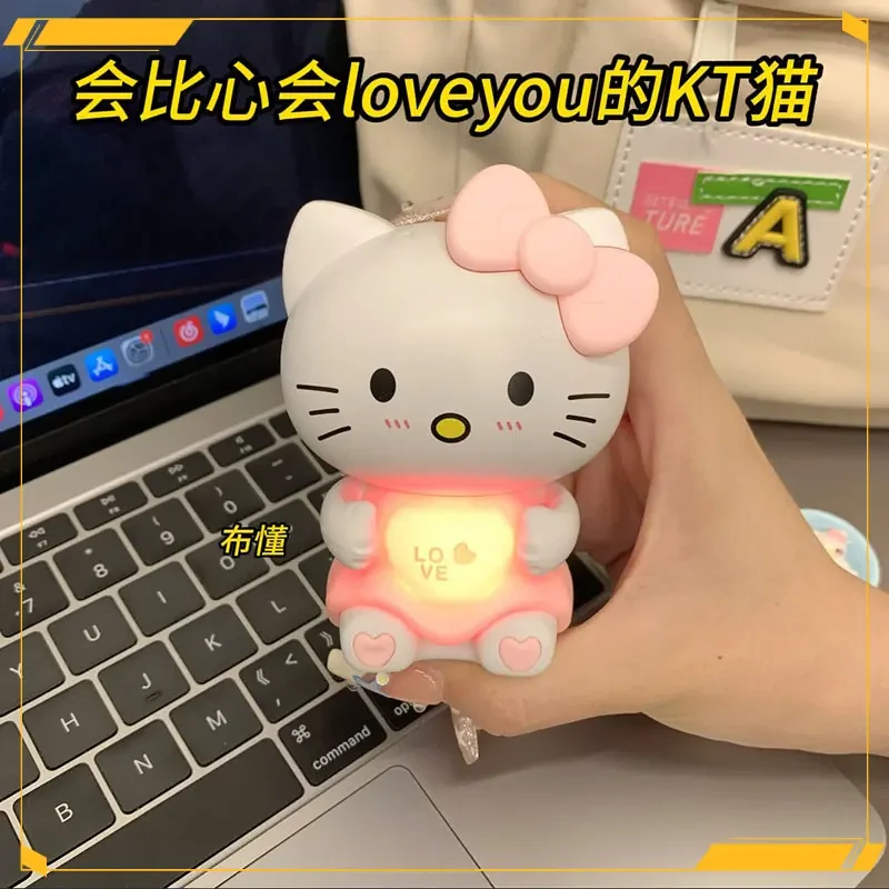 欧若风 比心KT猫会说iloveyou爱心发光玩具表白凯蒂猫生日情人节