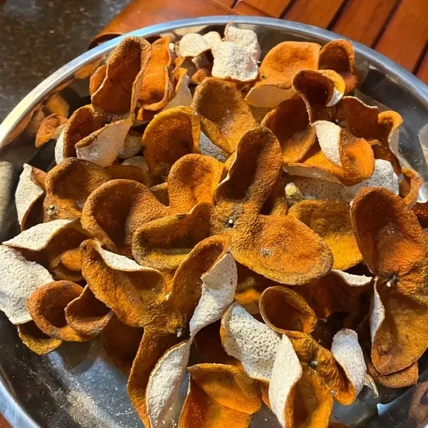 茶枝柑冬后大红皮自然生晒有台风疤介意慎拍