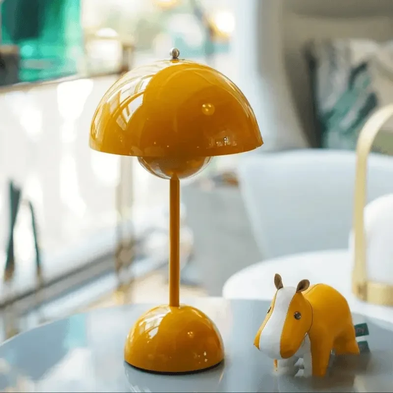 创意花苞台灯奶油风少女卧室充电床头小夜灯装饰女孩结婚庆长明灯