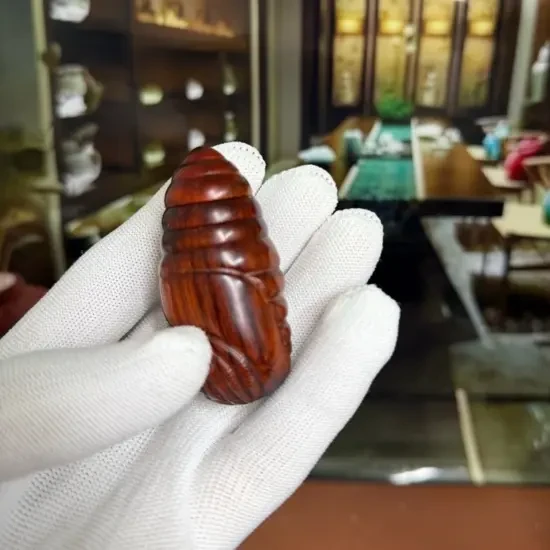 高油高密紫檀手工雕刻可动蚕蛹东南西北文玩手把件男女