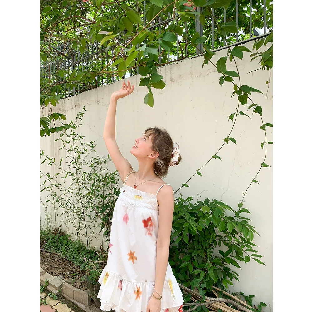 银河汽水 双层木耳边碎花吊带裙女短裙甜美连衣裙