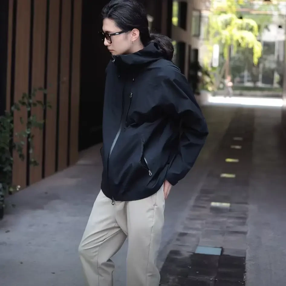 周年款秋冬户外连帽防水透气男女通用冲锋衣外套