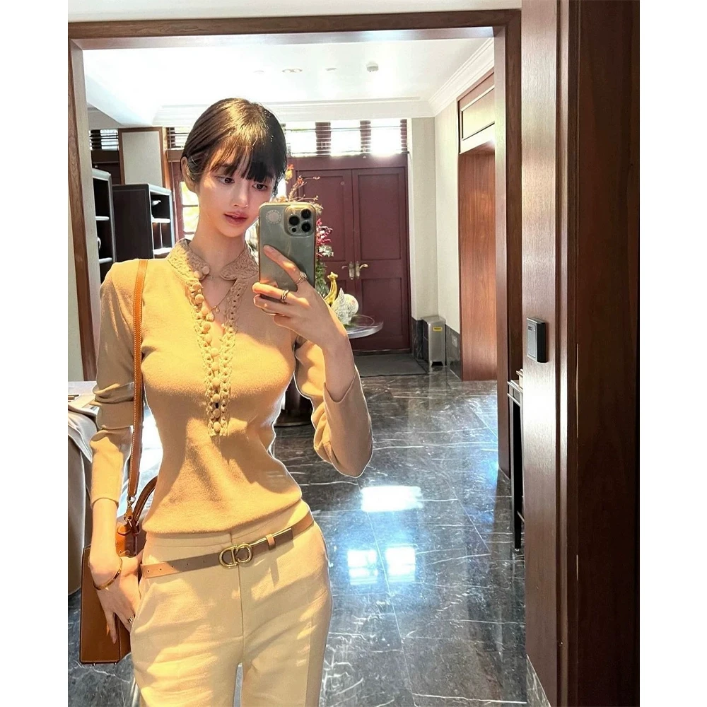 「娇矜韩女」39莱赛尔6绵羊毛 浪漫重工手工勾花高领针织上衣