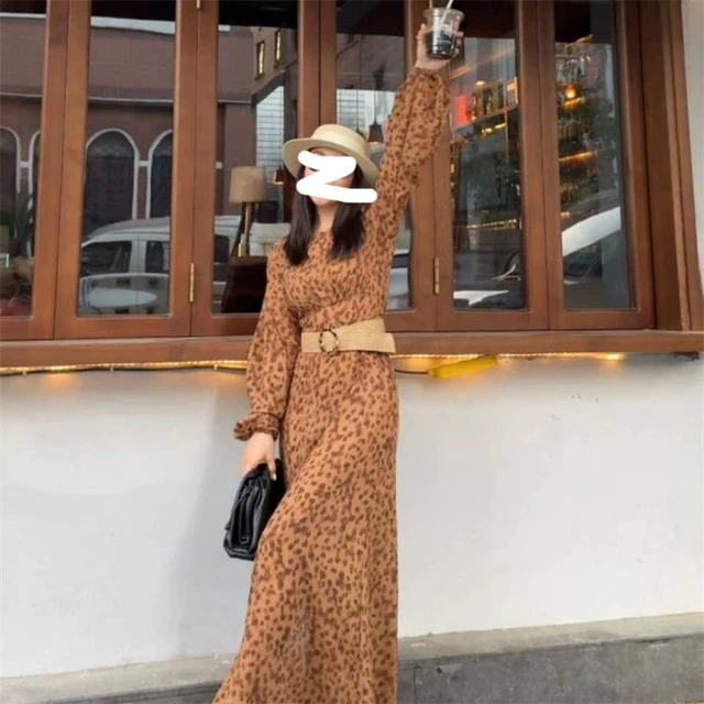 高级感洋气小众时髦温柔风连衣裙女夏季新款小众复古碎花设计裙子