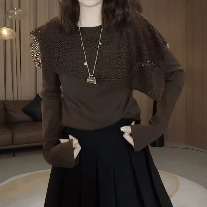 大码小众设计感拼接镂空圆领T恤女秋季韩系慵懒显瘦纯色百搭上衣