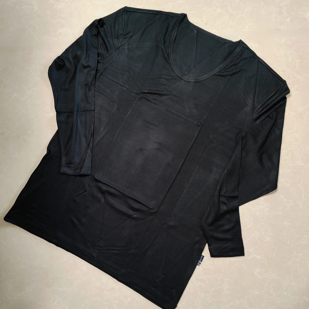 纯黑色圆领长袖打底衫丝滑手感-木每43439