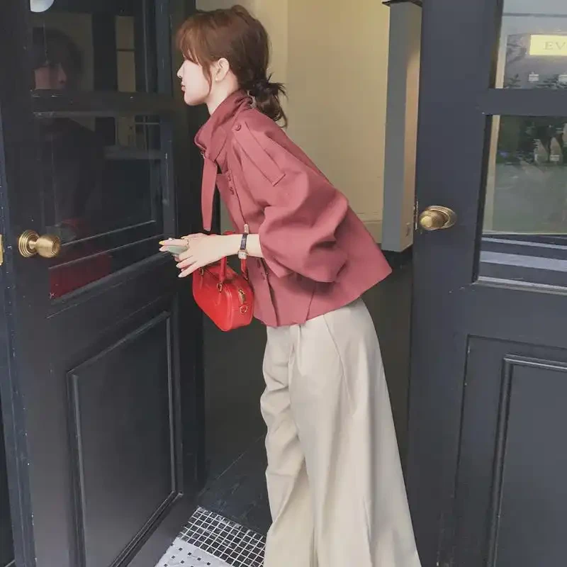 安可拉红色短款风衣外套女春2025独特漂亮超火流行小个子爆款夹克