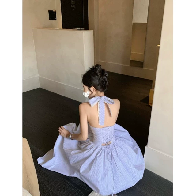 kumikumi纯欲风蕾丝拼接挂脖连衣裙女夏季蝴蝶结绑带露背显瘦长裙