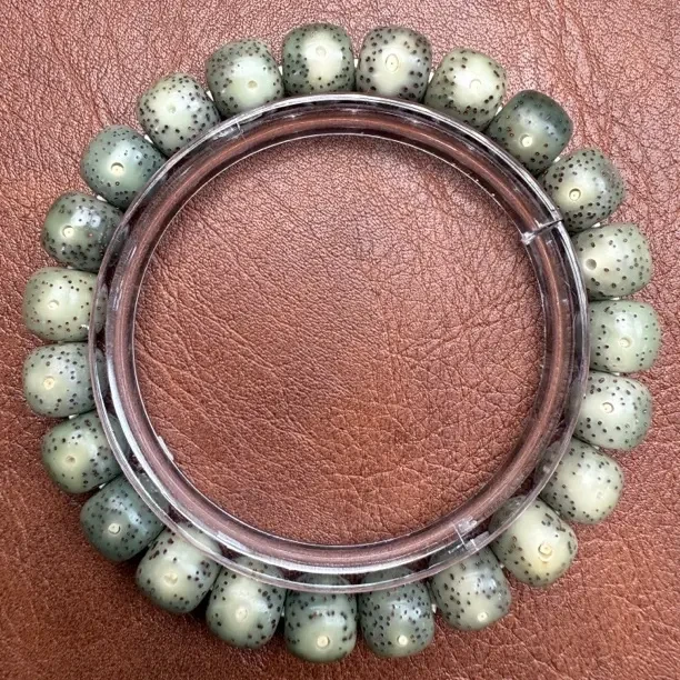 原生态石玉绿青花10×9星点货编号11