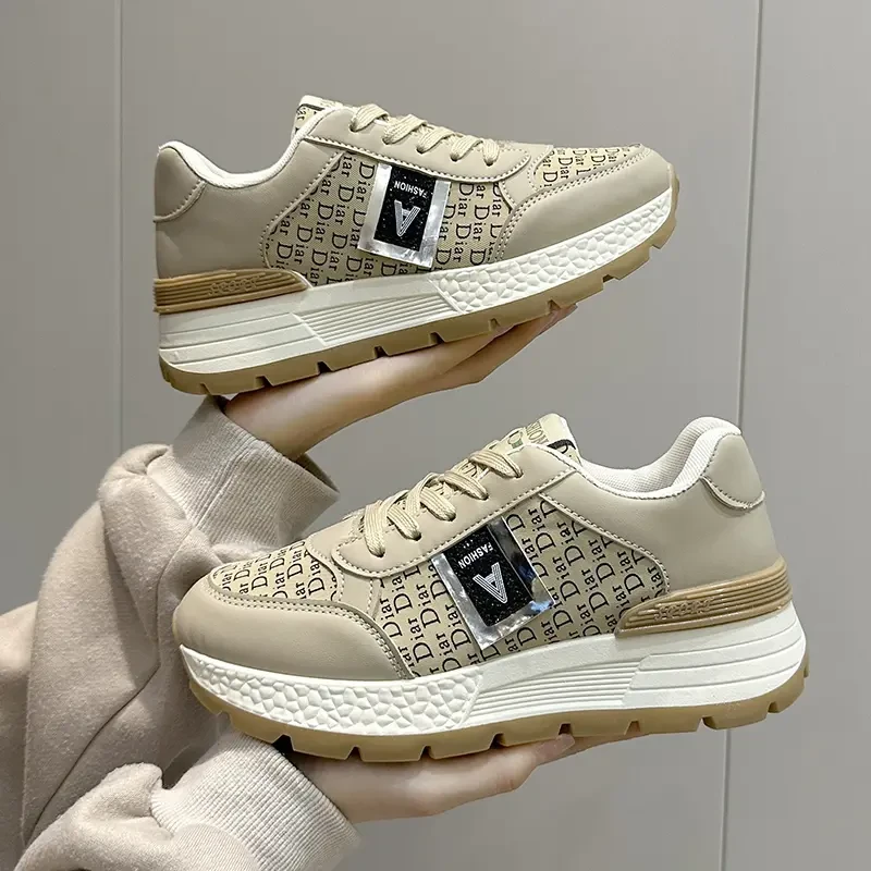 2025新款复古厚底松糕时尚休闲鞋