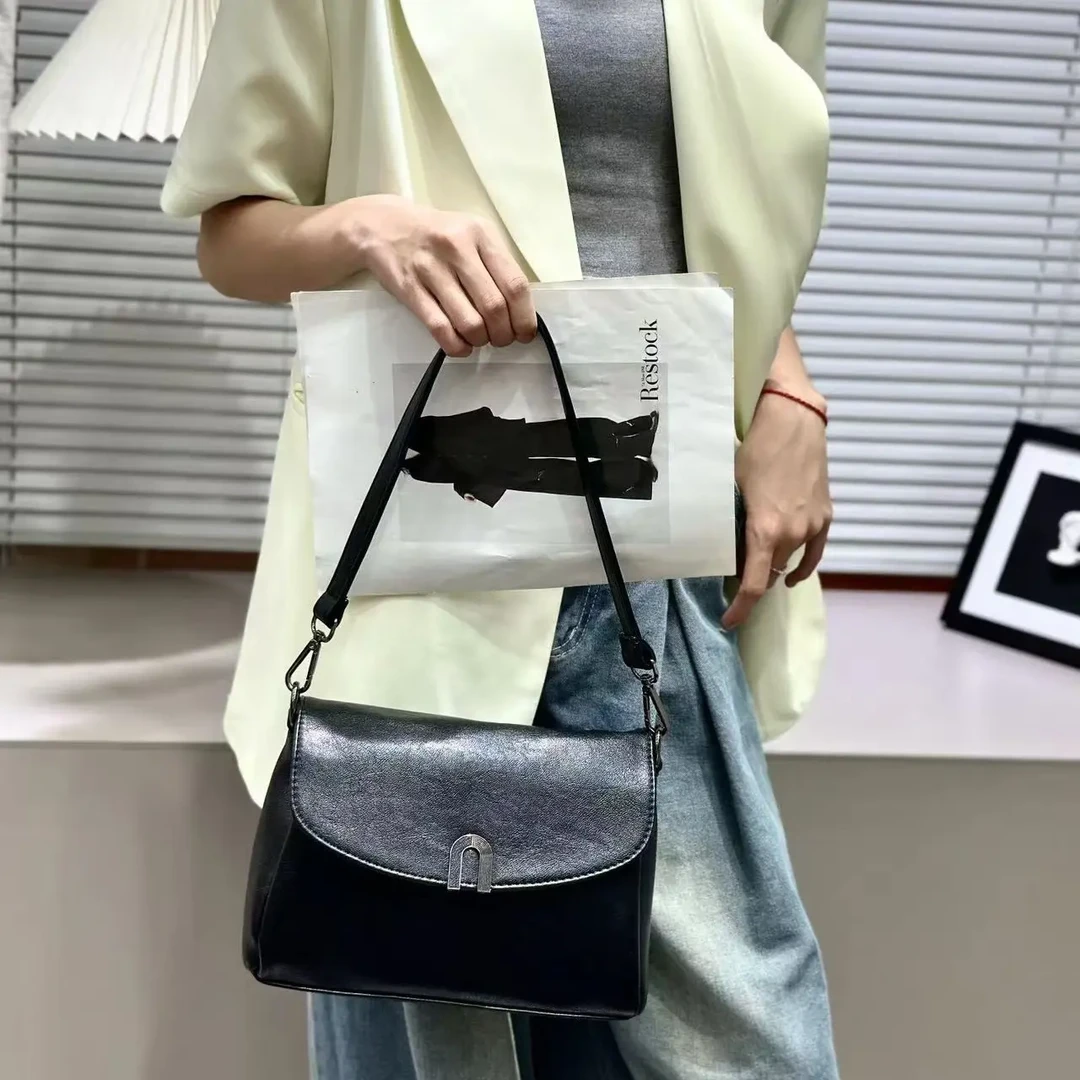新款简约真皮斜挎小包女时尚百搭单肩通勤气质轻便软皮包包6693