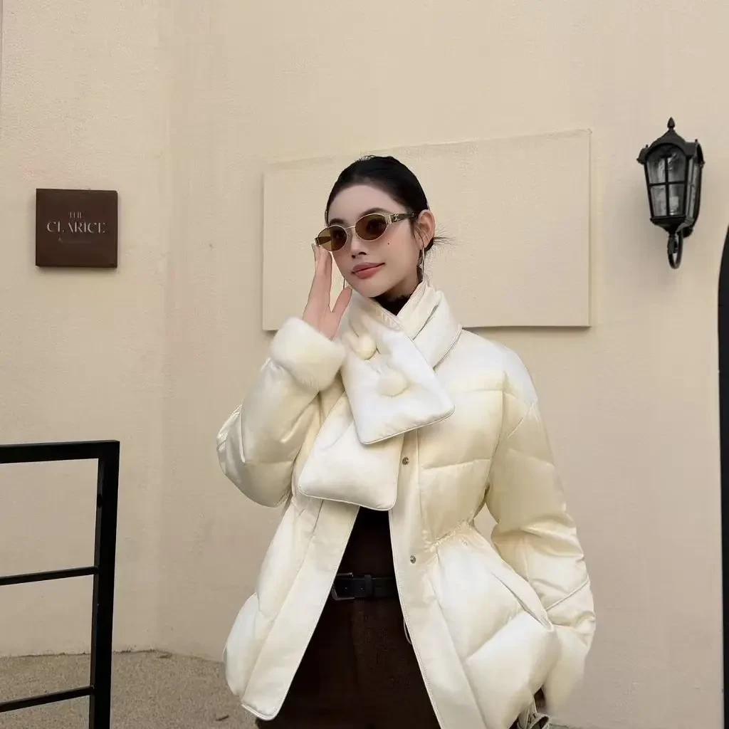 【琪的style】 255665抽绳中长款圆领带围巾时尚保暖百搭羽绒服