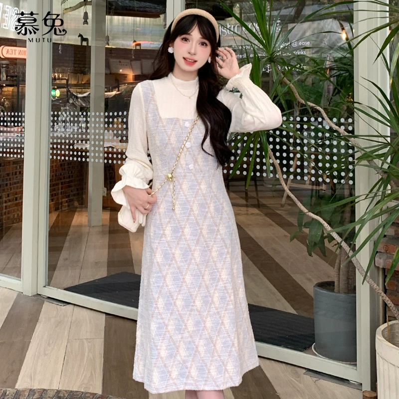 慕兔法式小香风内搭长袖连衣裙女2024秋冬新款气质假两件收腰长裙