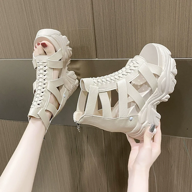 坡跟凉鞋女2025年夏季新款时尚鱼嘴松糕厚底罗马鞋内增高镂空凉靴