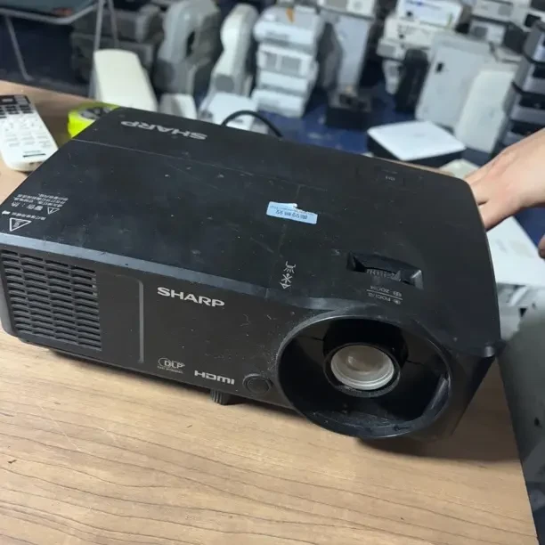 夏普配件投影仪 运费自理