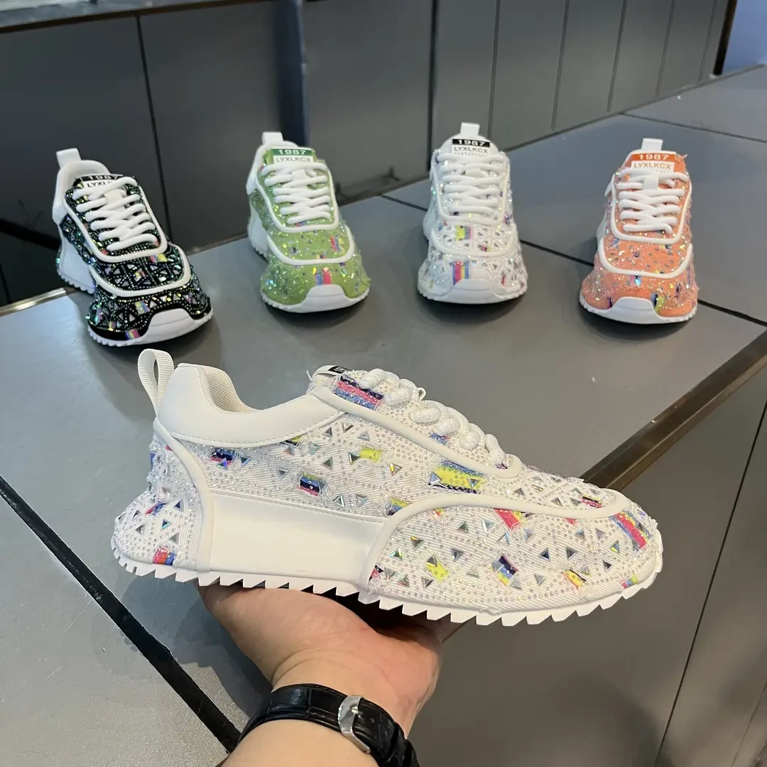 2025秋季新款时尚休闲网红烫钻包底男士潮鞋百搭舒适潮流休闲鞋