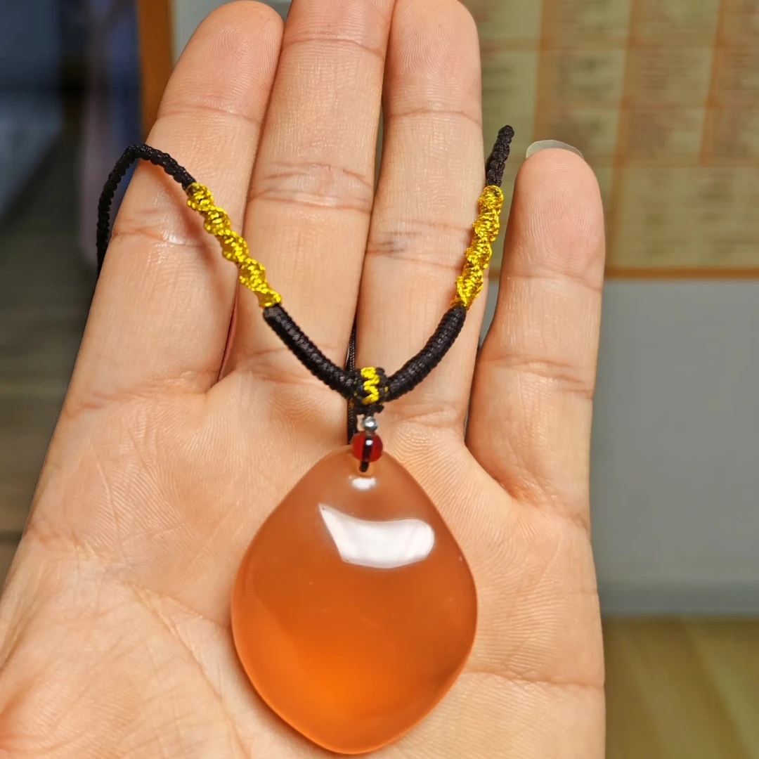 非金属仿珍珠吊坠 青鱼石成品11克多项链，项链绳颜色可自选