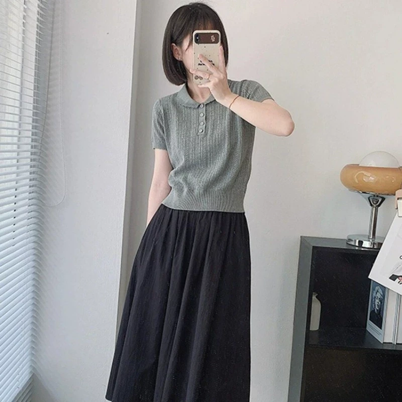 高级感灰色针织短袖正肩T恤女夏季小个子短款卡腰娃娃领上衣