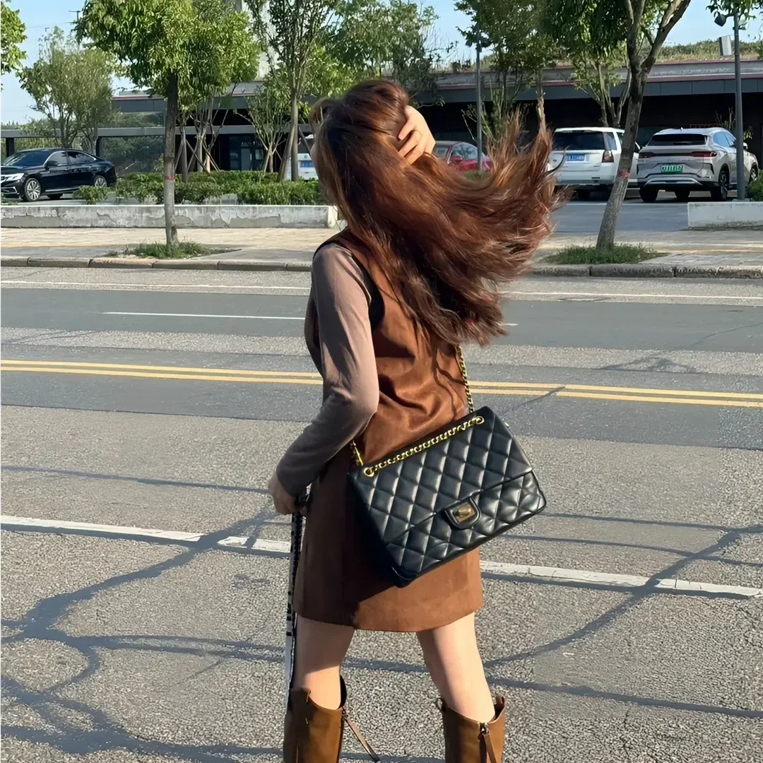 小香风羊皮菱格包链条包女2024新款百搭单肩斜跨包手提多层23935