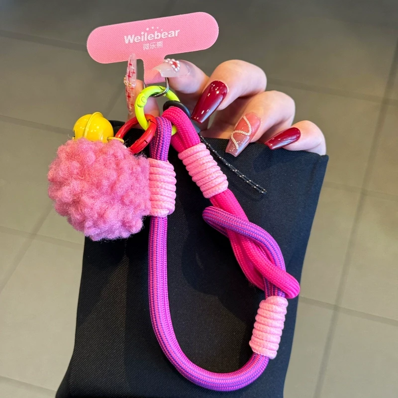 高级撞色手机挂绳短款挂手腕创意毛球挂件结实户外手提挂链垫片壳