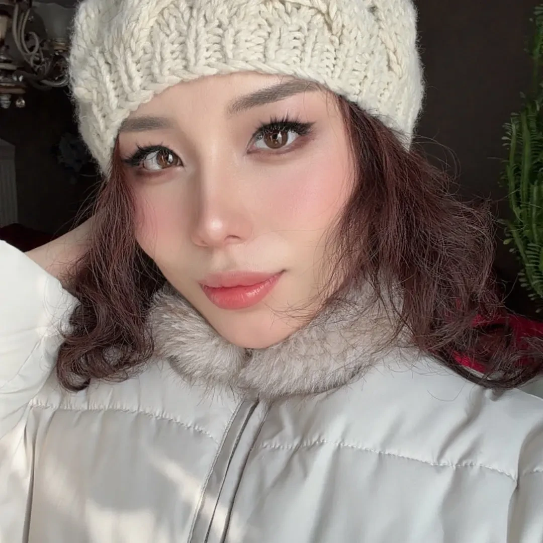 日系文艺手工钩花镂空针织包头帽秋冬保暖百搭