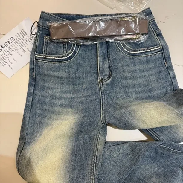 (番茄)33900加绒复古高腰微喇牛仔裤