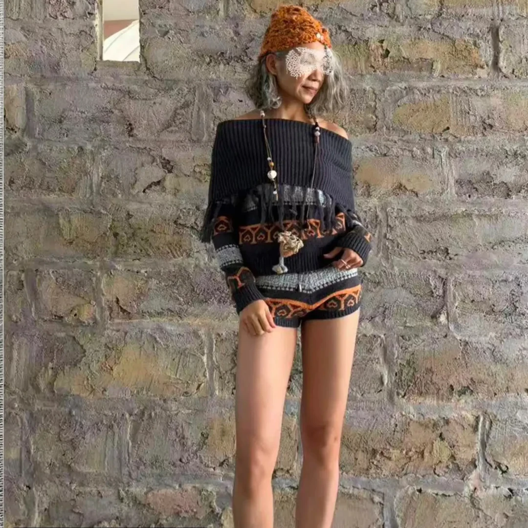 Shelle秋冬新款干杯吧性感一字领套头衫