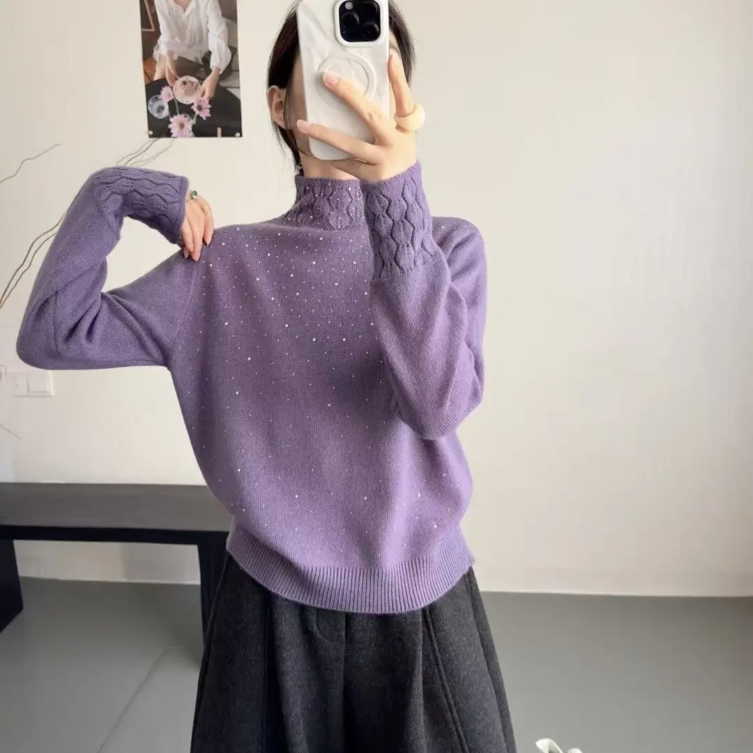 思丹家优选，秋冬新款烫钻拼接慵懒风半高领针织毛衣女