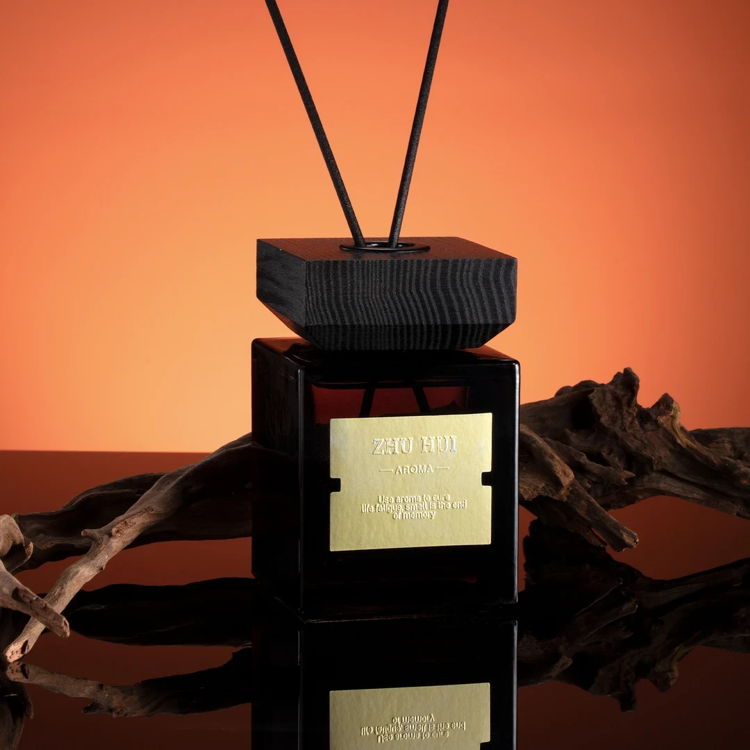 酒店方瓶木盖香氛高级艺术摆件家用室内木盖藤条无火香薰持久精油