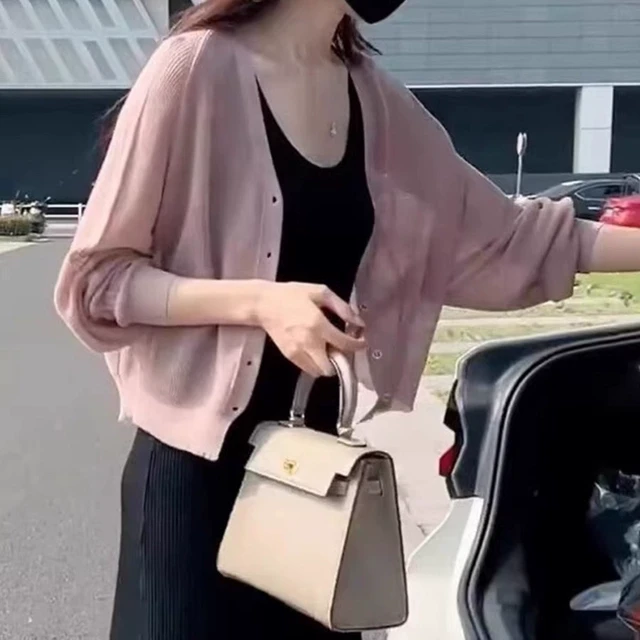 气质薄款针织开衫女夏季外穿2025新款外搭披肩上衣宽松短款小外套