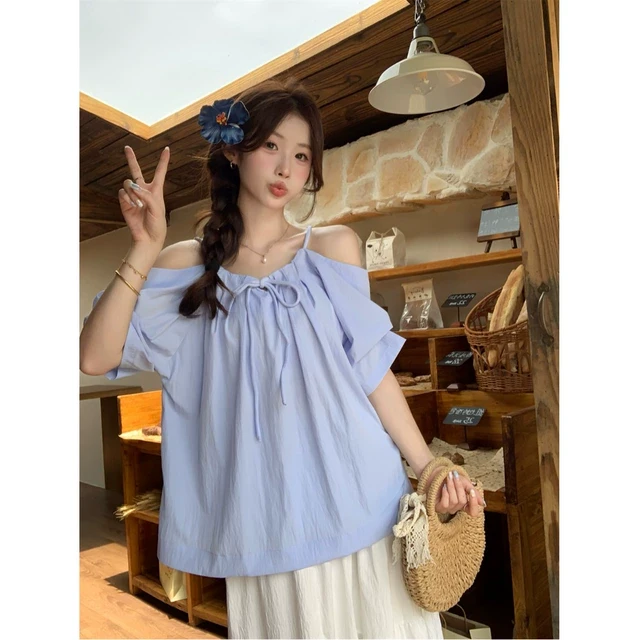 夏日t甜美风吊带衬衫女装2025新款纯欲辣妹露肩设计感漂亮上衣服
