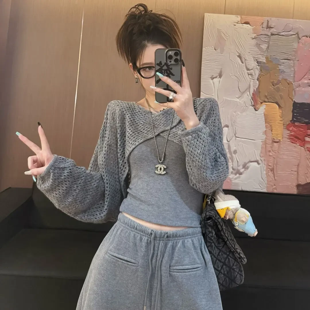 韩版时尚吊带背心+不规则镂空长袖针织衫罩衫叠穿上衣两件套女秋