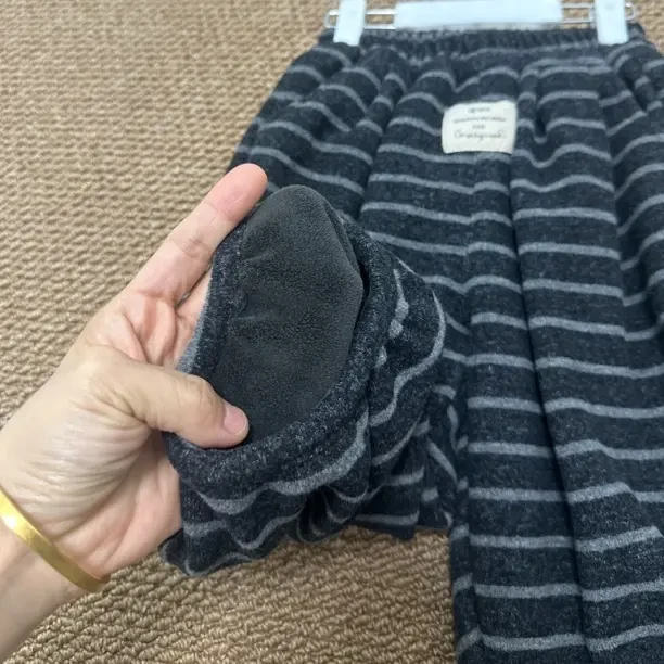 女童时尚宽松条纹阔腿裤秋季冬季加绒保暖舒适