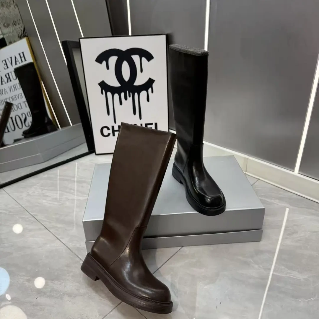 某吉拉同款绝对C位一眼就种草的直筒靴秋冬时髦精必备骑士靴靴子