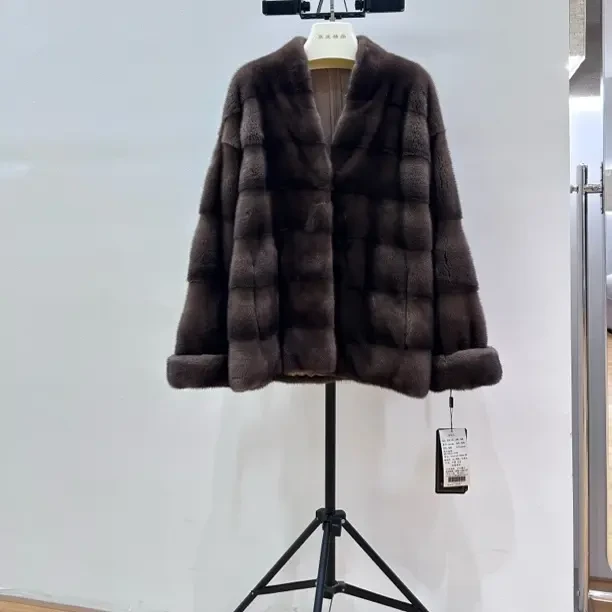 天鹅绒水貂女士长款皮草外套时尚百搭秋冬款