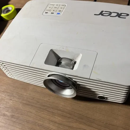 宏基长焦投影仪 运费到付