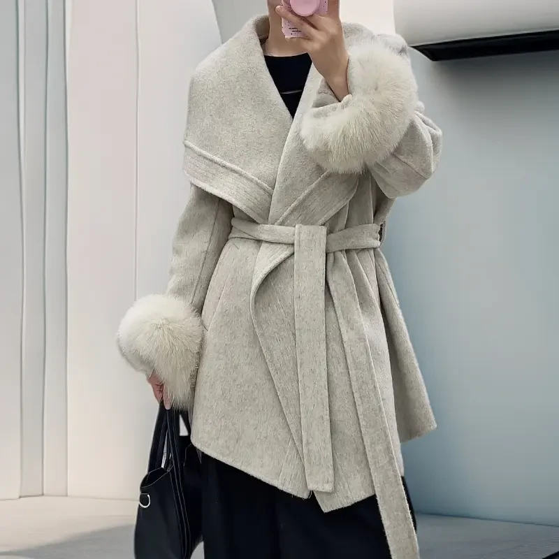 【8186款】高级纹边双面羊毛呢大衣狐狸毛时尚气质短款宽松毛呢外套