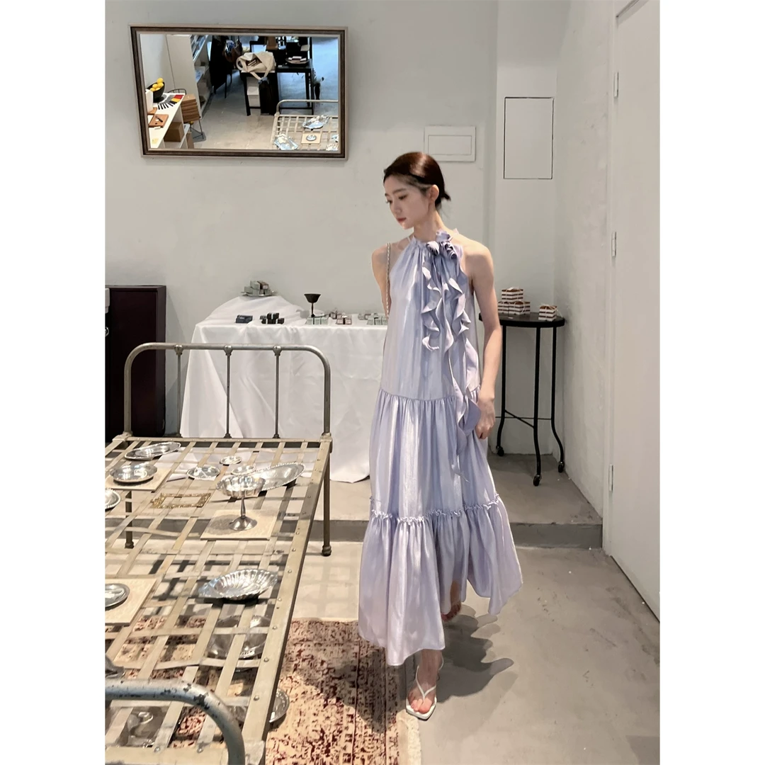 cunblvd常存 叛逆的浪漫 水波粼粼的流光气质优雅挂脖连衣裙