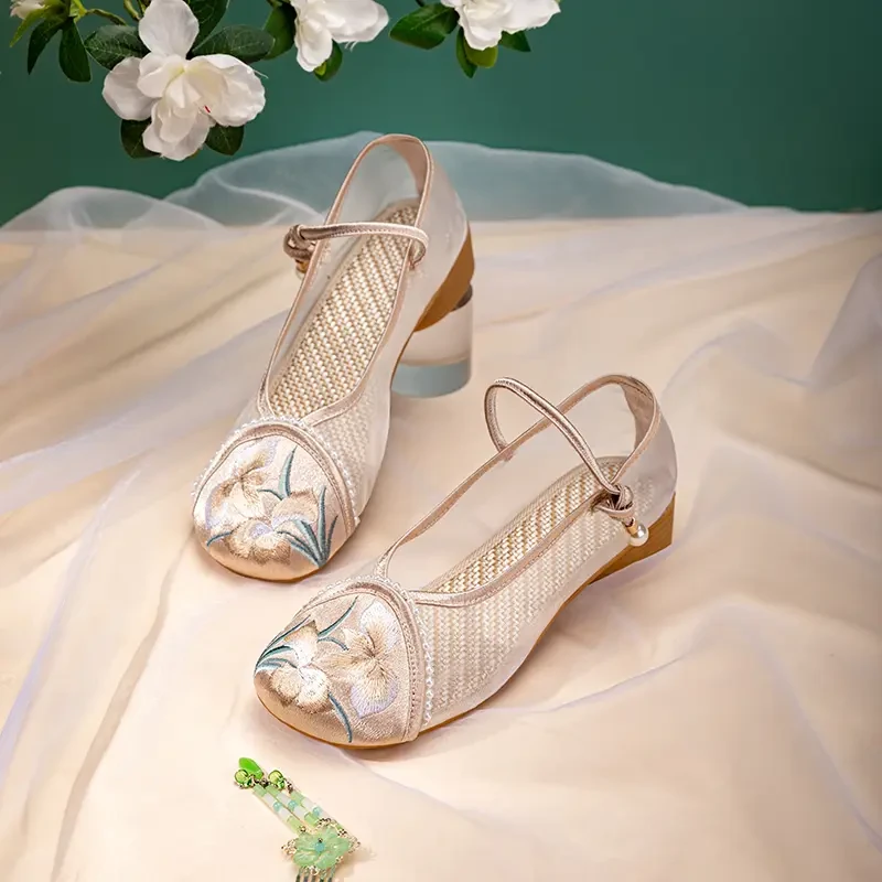 老北京布鞋复古网纱凉鞋女夏新款配汉服软底国风旗袍鞋民族风绣花