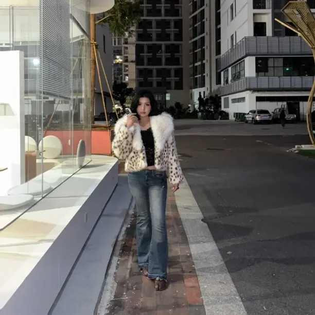 短款中国码方领中长款